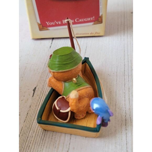 Hallmark you've been caught! 2005 ornament Xmas catfish - Picture 6 of 7